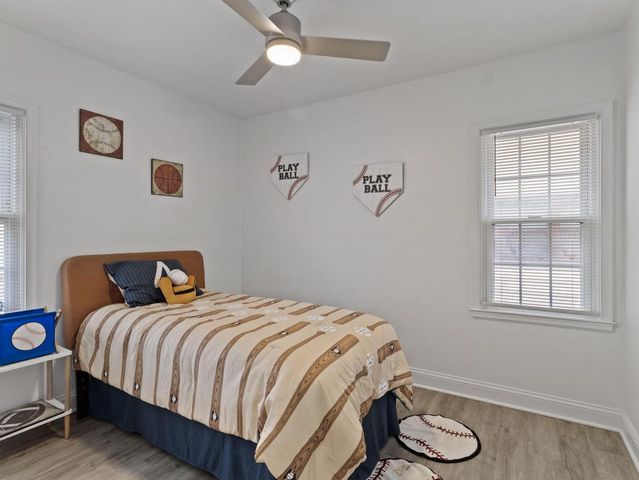 7018 W Hampton AVENUE, Milwaukee, WI 53218