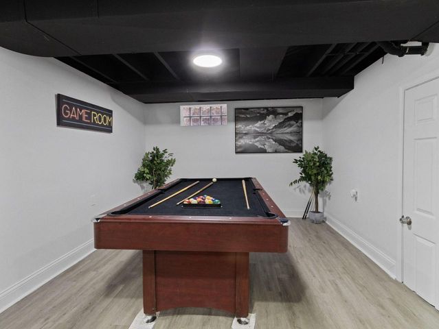 7018 W Hampton AVENUE, Milwaukee, WI 53218