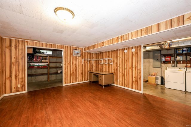 705 Valdosta Drive, Fort Wayne, IN 46825