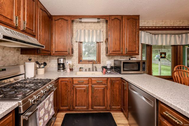 705 Valdosta Drive, Fort Wayne, IN 46825
