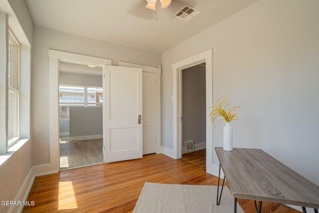 3810 CLIFTON Avenue, El Paso, TX 79903