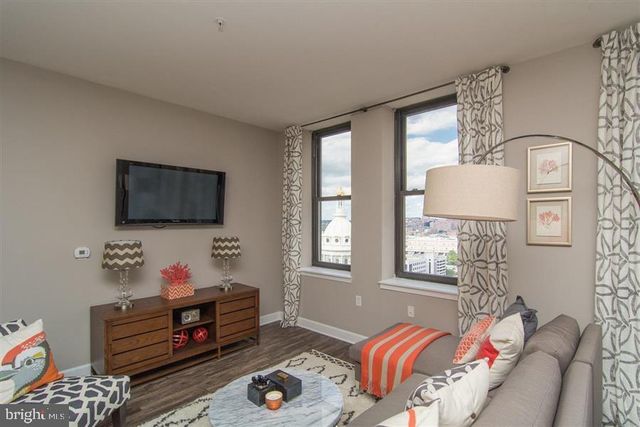 7 N CALVERT ST #2BR, Baltimore, MD 21202