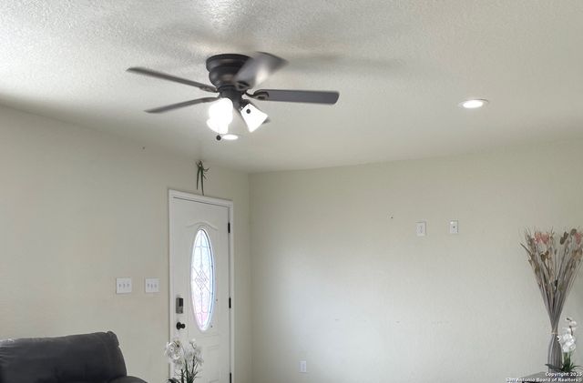 815 BRADY BLVD, San Antonio, TX 78207