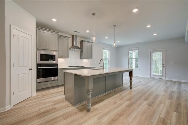 112 Haverling Pass, Hampton, GA 30228