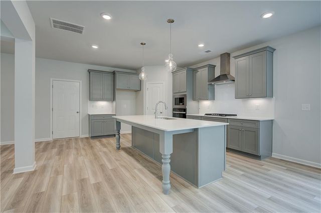 112 Haverling Pass, Hampton, GA 30228