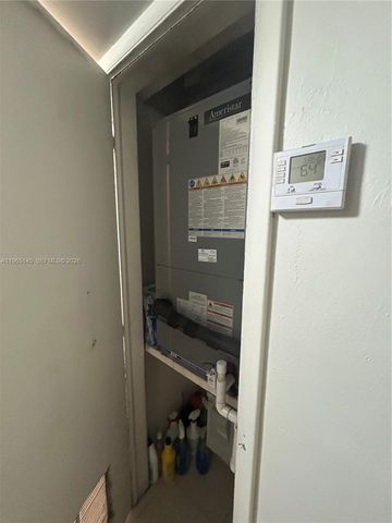 1080 NW 121st St, North Miami, FL 33168