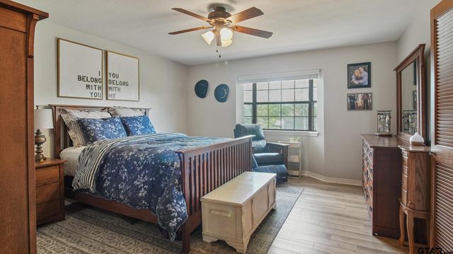 210 Pat Dr, Mineola, TX 75773