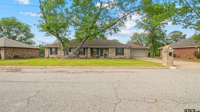 210 Pat Dr, Mineola, TX 75773