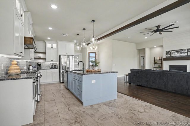 7103 E 139th Street, Collinsville, OK 74021