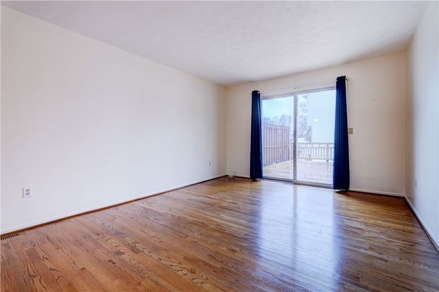 1234 The Grove, Victor, NY 14564