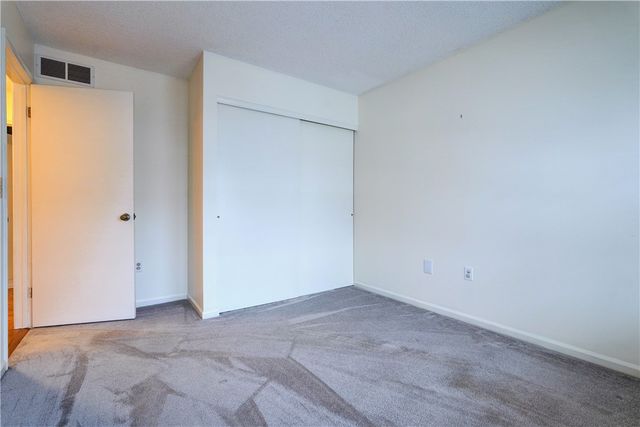 1234 The Grove, Victor, NY 14564