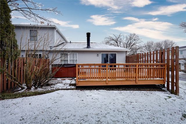 1234 The Grove, Victor, NY 14564