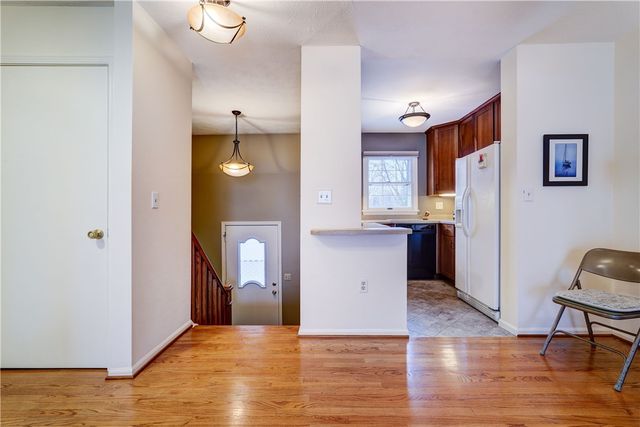 1234 The Grove, Victor, NY 14564