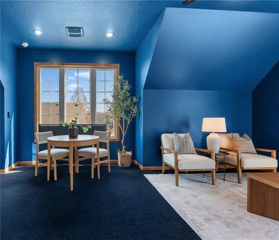 27 Beach Drive, Lake Tapawingo, MO 64015