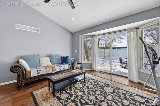 821 Grace Street, Northville, MI 48167