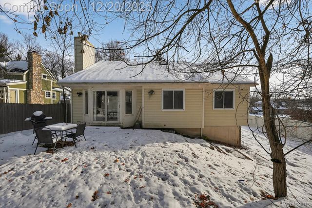 821 Grace Street, Northville, MI 48167