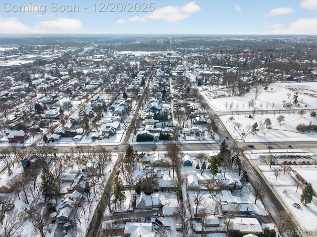 821 Grace Street, Northville, MI 48167