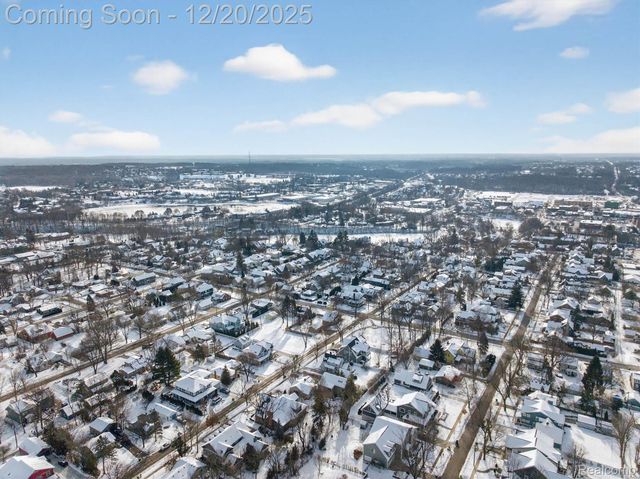 821 Grace Street, Northville, MI 48167