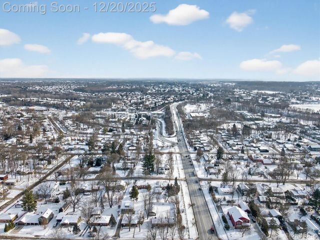 821 Grace Street, Northville, MI 48167