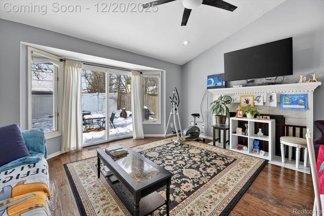 821 Grace Street, Northville, MI 48167