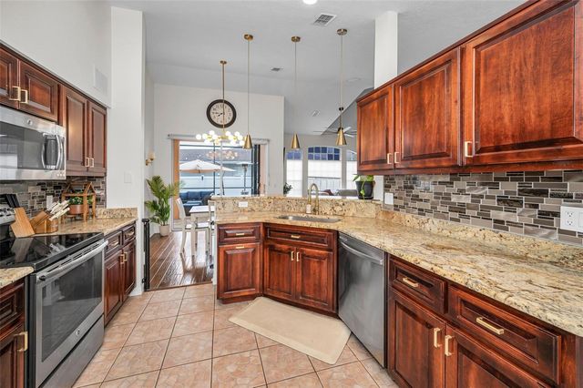 7826 ROUNDELAY DRIVE, New Port Richey, FL 34654