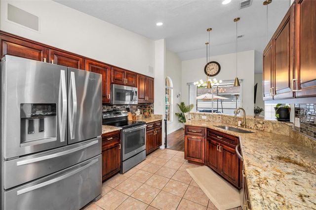 7826 ROUNDELAY DRIVE, New Port Richey, FL 34654