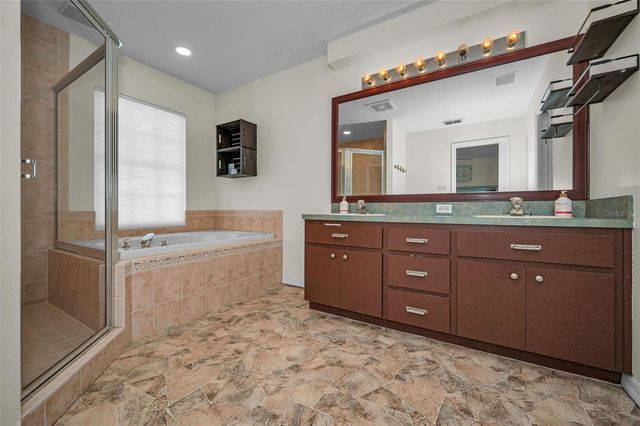 7826 ROUNDELAY DRIVE, New Port Richey, FL 34654
