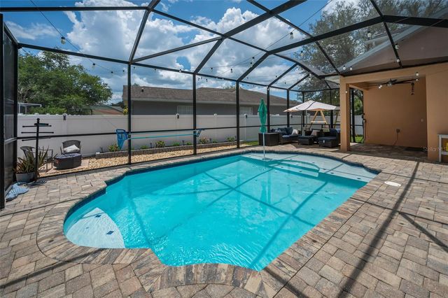 7826 ROUNDELAY DRIVE, New Port Richey, FL 34654
