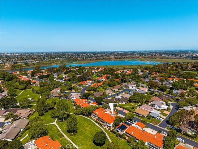 525 Vista Flora, Newport Beach, CA 92660