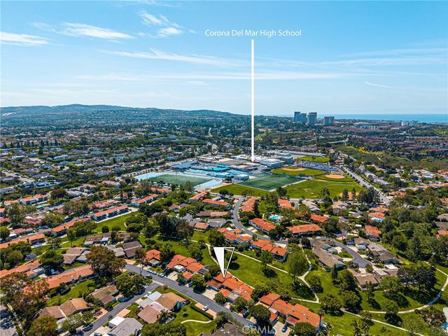 525 Vista Flora, Newport Beach, CA 92660