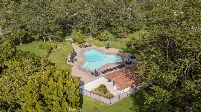 525 Vista Flora, Newport Beach, CA 92660