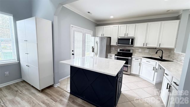 12116 Honor Guard Avenue, Charlotte, NC 28277