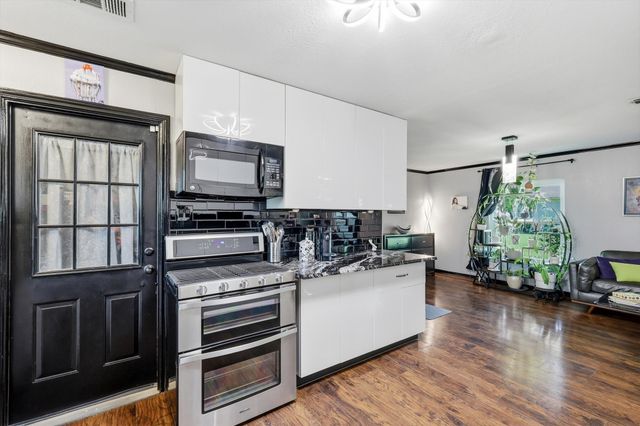 511 N 2nd Street, Sanger, TX 76266