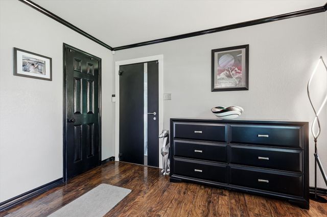 511 N 2nd Street, Sanger, TX 76266