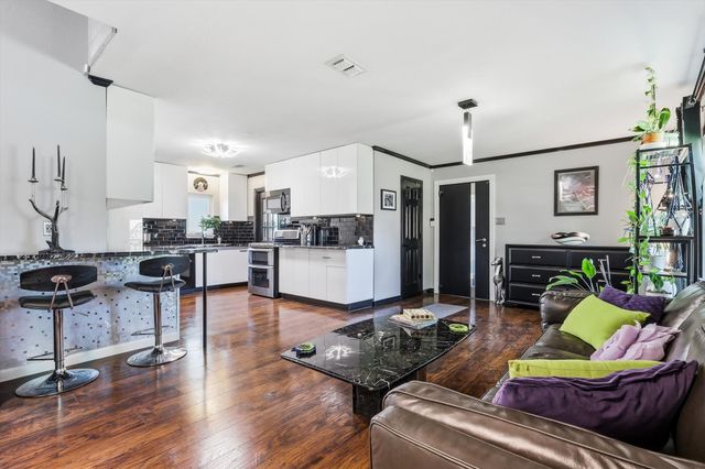 511 N 2nd Street, Sanger, TX 76266