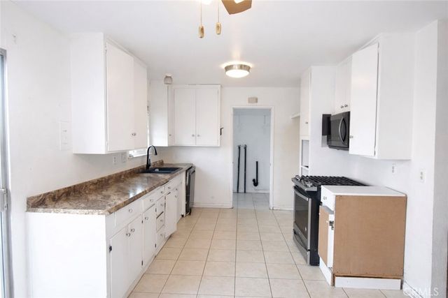 7251 Middlesex Dr, Stanton, CA 90680