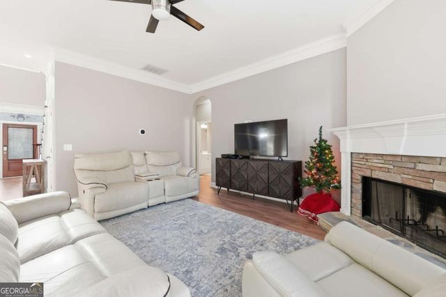 942 Hidden Falls Lane SE, Smyrna, GA 30082