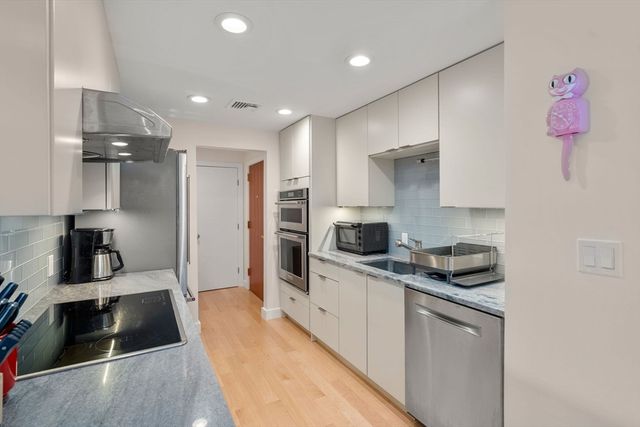 130 Mount Auburn St 309, Cambridge, MA 02138