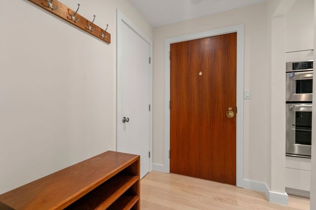 130 Mount Auburn St 309, Cambridge, MA 02138