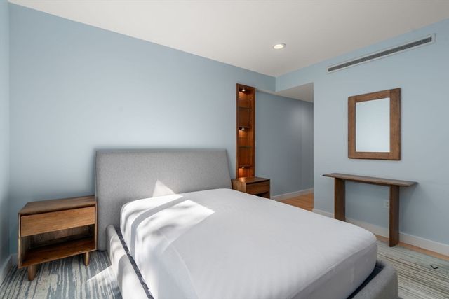 130 Mount Auburn St 309, Cambridge, MA 02138