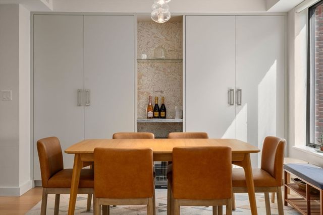 130 Mount Auburn St 309, Cambridge, MA 02138