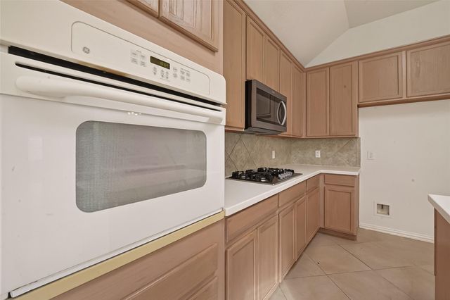2604 Hidden Creek Drive, Pearland, TX 77581