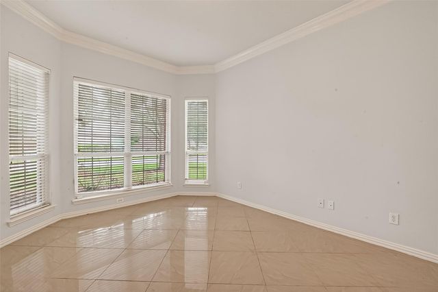2604 Hidden Creek Drive, Pearland, TX 77581