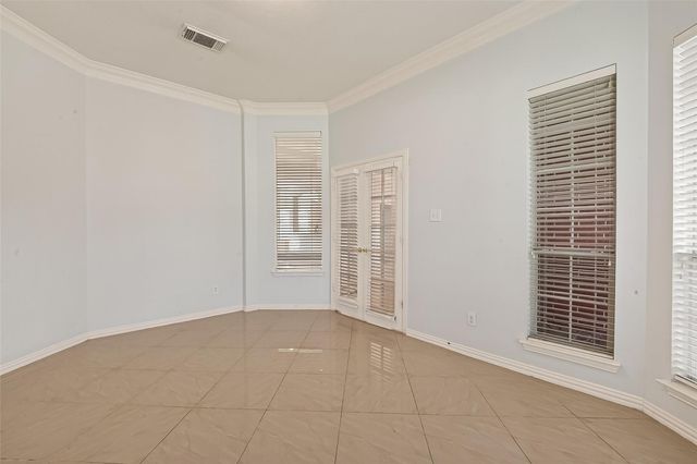2604 Hidden Creek Drive, Pearland, TX 77581