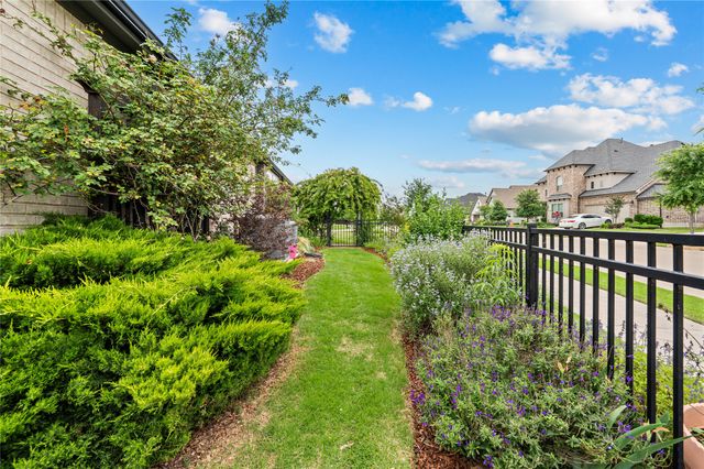 3701 Exploration Way, Little Elm, TX 75068