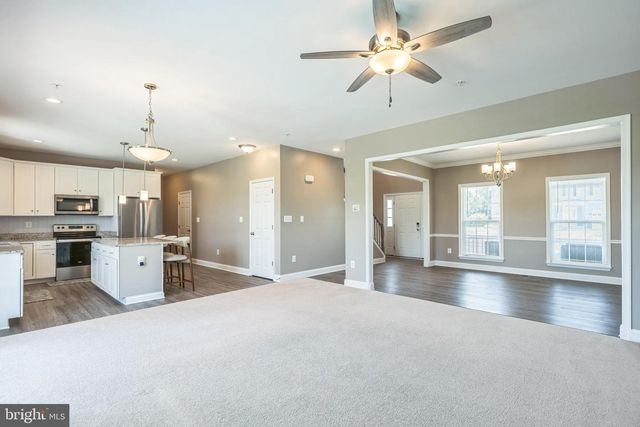 14 CANDLEBERRY DR, La Plata, MD 20646