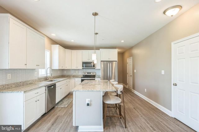 14 CANDLEBERRY DR, La Plata, MD 20646