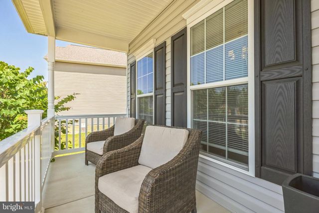 14 CANDLEBERRY DR, La Plata, MD 20646