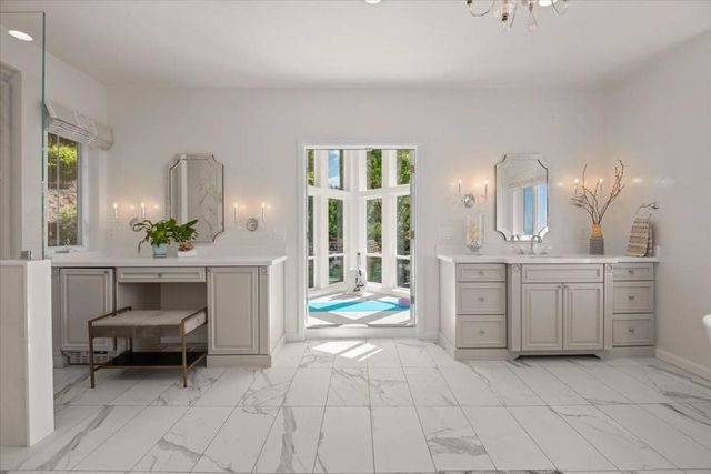 15940 Wildcat, Saratoga, CA 95070