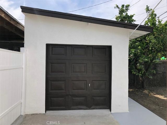 6563 Kansas Avenue, Los Angeles, CA 90044